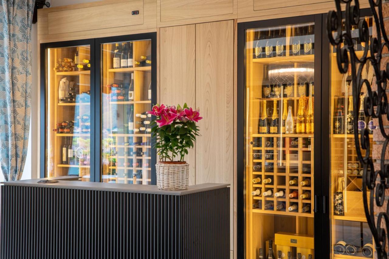 Arbostora Charme Hotel モルコテ エクステリア 写真